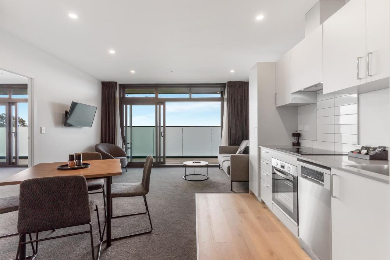 Ramada By Wyndham Newmarket โอ๊คแลนด์ ภายนอก รูปภาพ