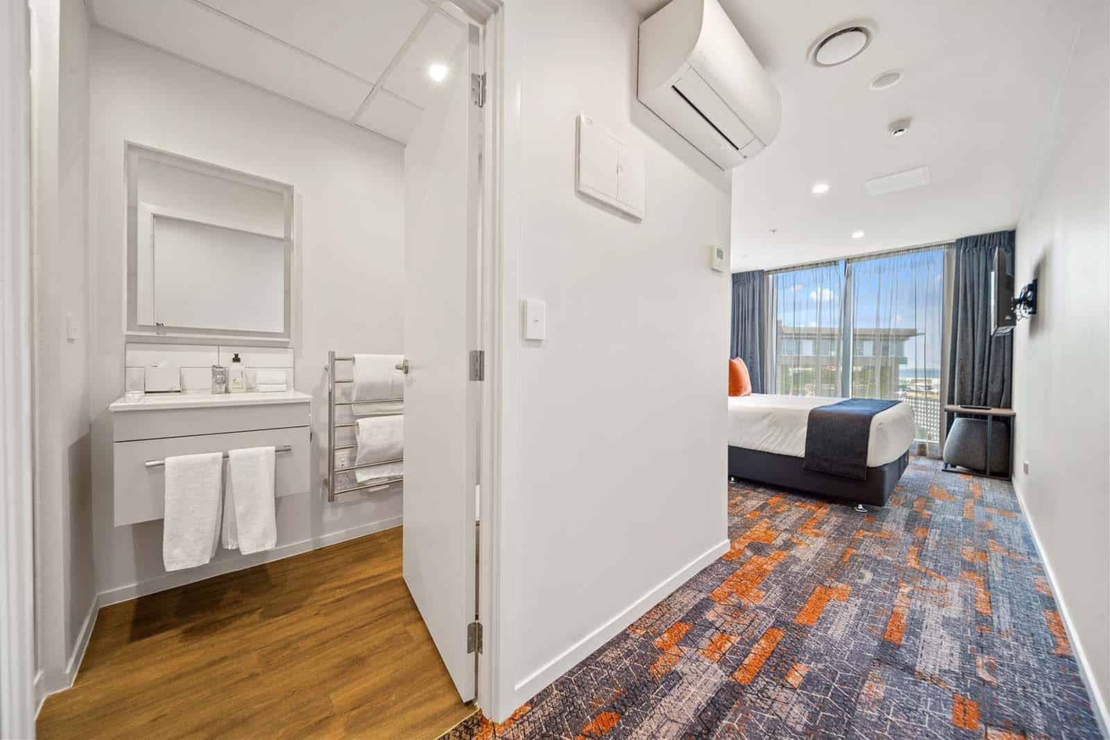 Ramada By Wyndham Newmarket โอ๊คแลนด์ ภายนอก รูปภาพ